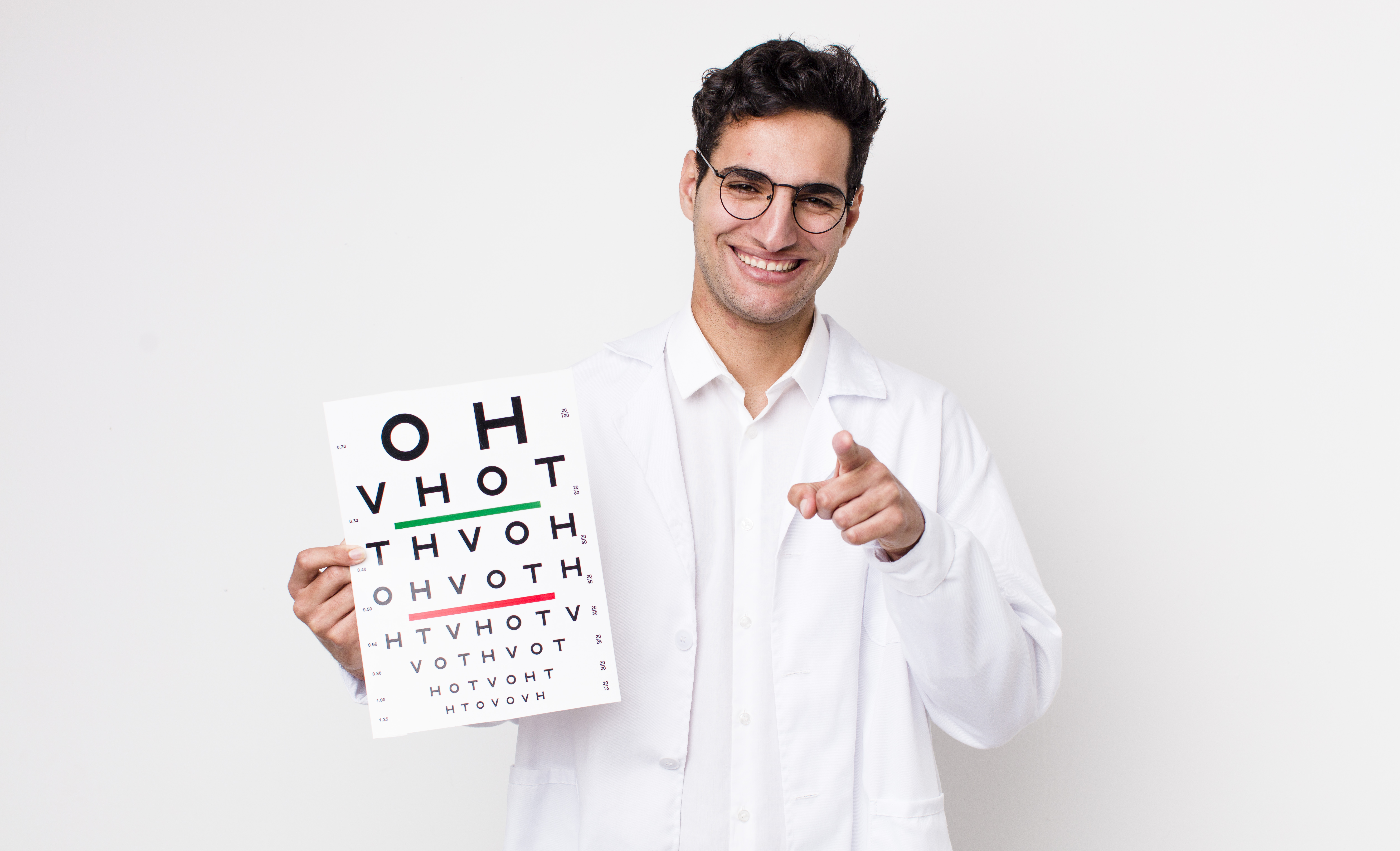Profesional médico realizando un servicio